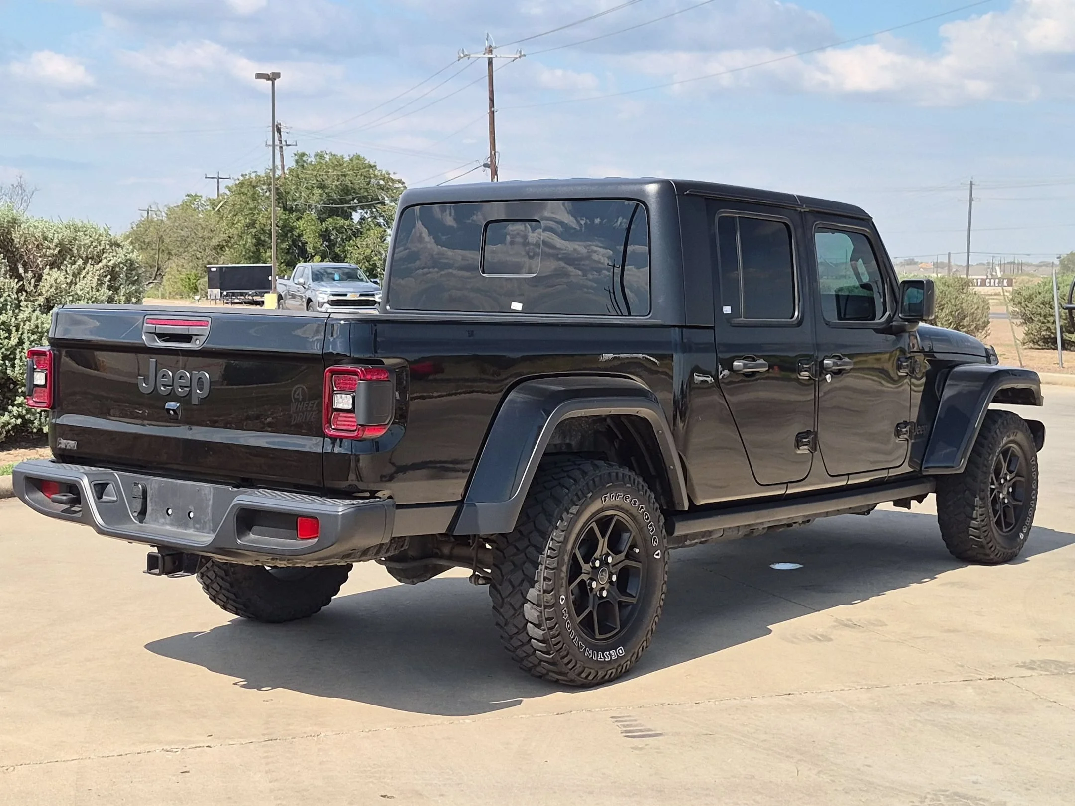 Used 2024 Black Jeep Willys image 3