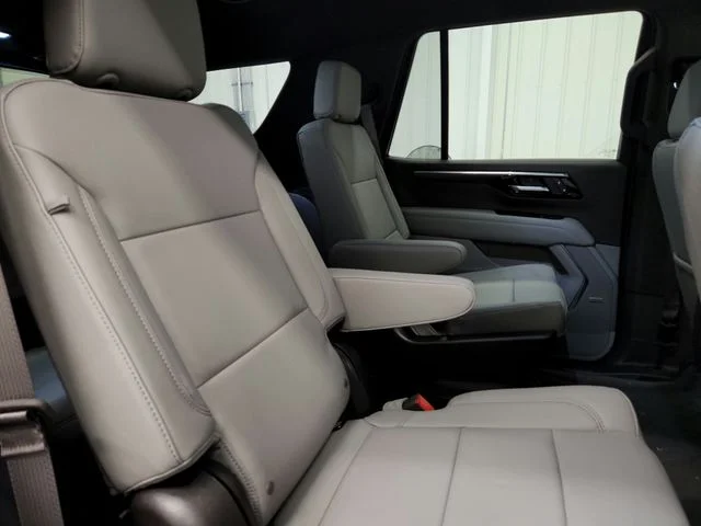 New 2026 White Chevrolet LT image 39