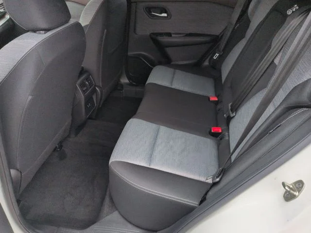 Used 2023 White Nissan SV image 27