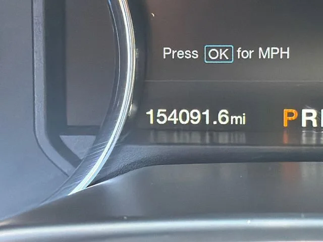 Used 2017  Ford Lariat image 27