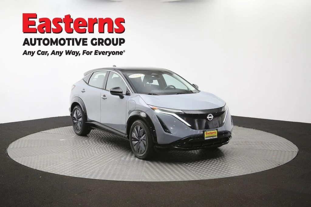 Used 2023 Gray Nissan VENTURE+ image 48