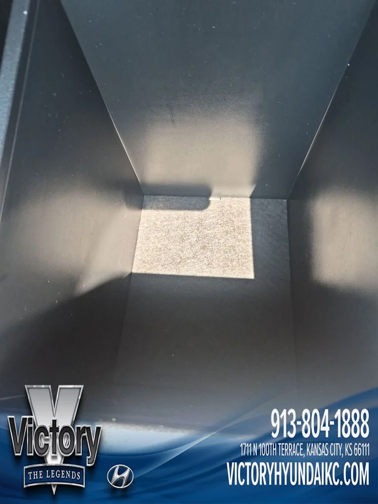 Used 2024 Black Hyundai SEL image 24