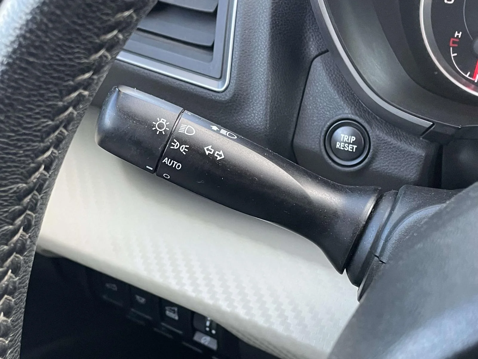 Used 2020 Magnetite Gray Metallic Subaru Premium image 13