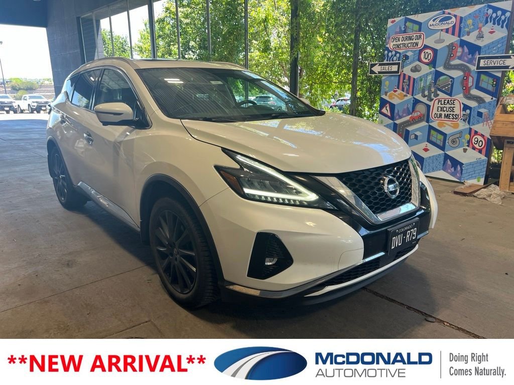 Used 2020 White Nissan Platinum image 2
