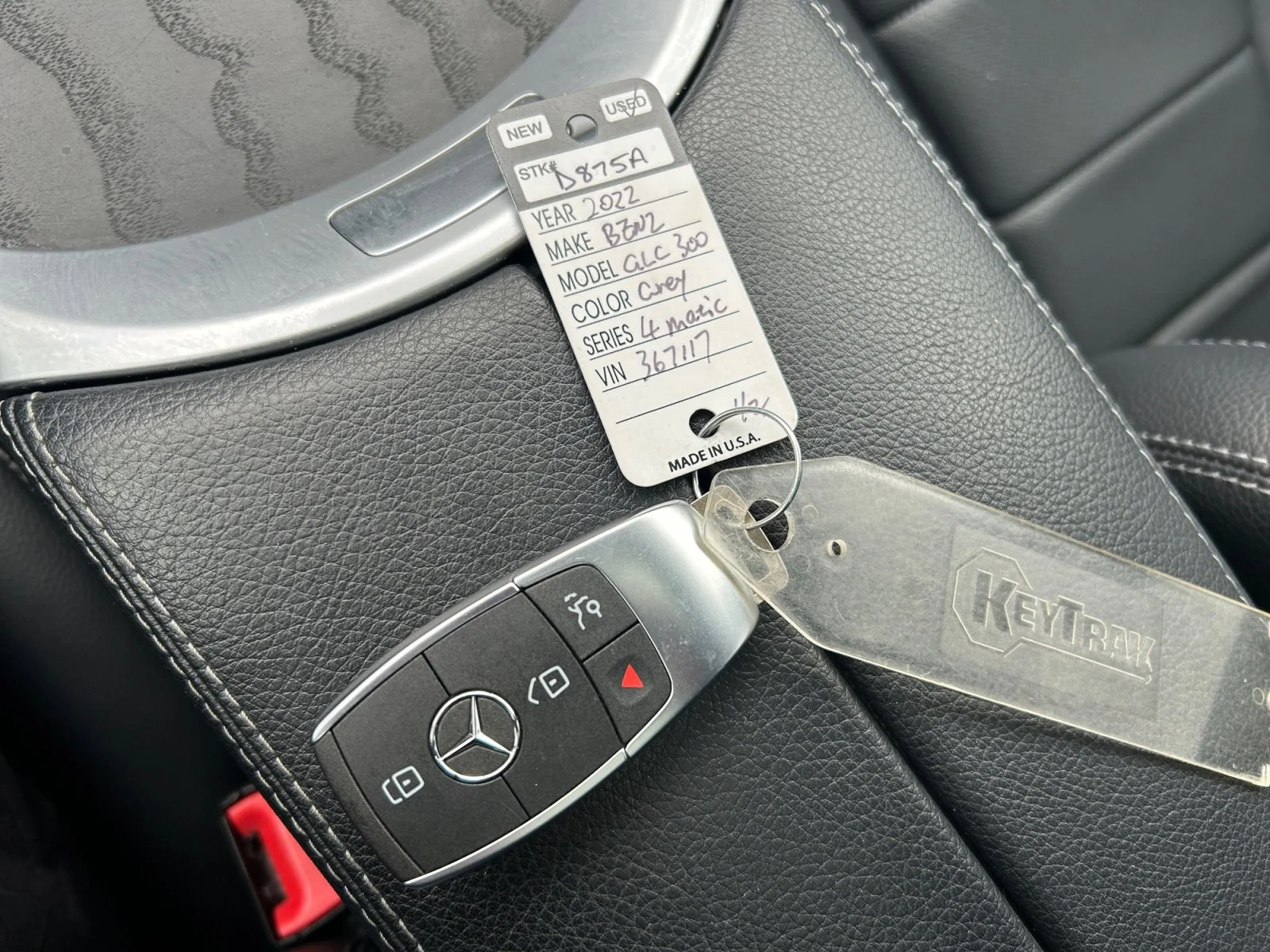 Used 2022 Gray Mercedes-Benz 4DR GLC 300 4MAT image 25