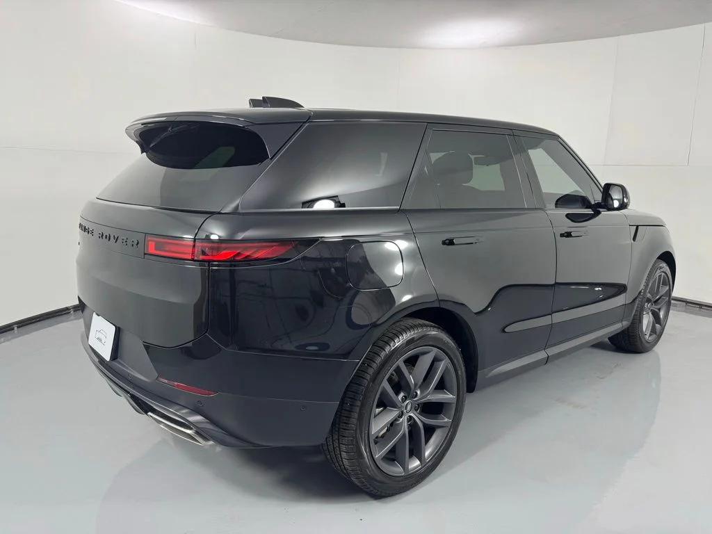 Certified Used 2025 Santorini Black Metallic Land Rover SE image 5