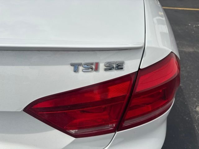 Used 2015 Candy White Volkswagen 1.8T SE image 7