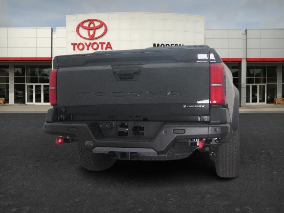 2025 Toyota Tacoma Trailhunter - Photo 17