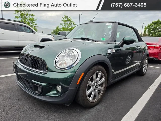 2013 MINI Cooper S's photo
