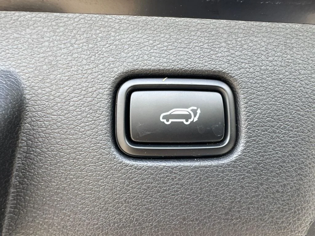 2025 Kia Sportage SX - Photo 19