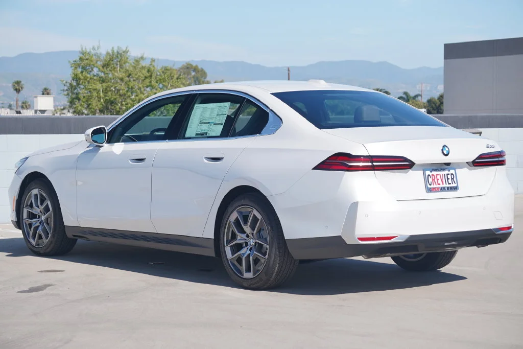 Used 2026 White BMW 530i image 7