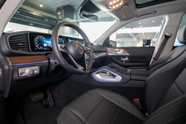 2026 Mercedes-Benz GLE GLE450 - Photo 12