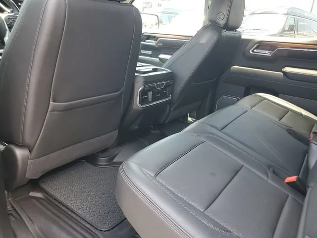 Used 2024 Onyx Black GMC Denali image 23