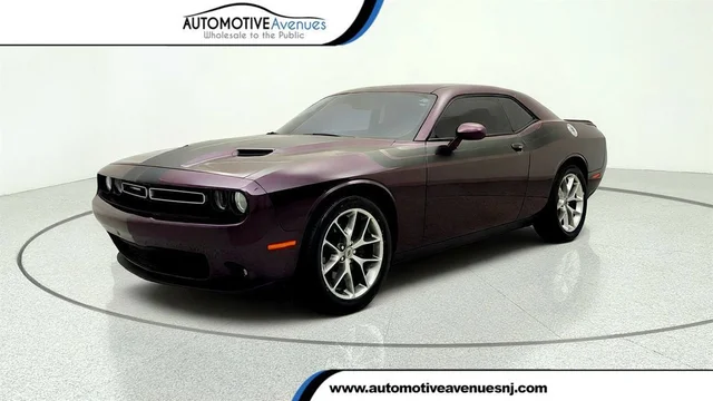 2020 Dodge Challenger SXT RWD w/ Convenience Group & Plus Pkg