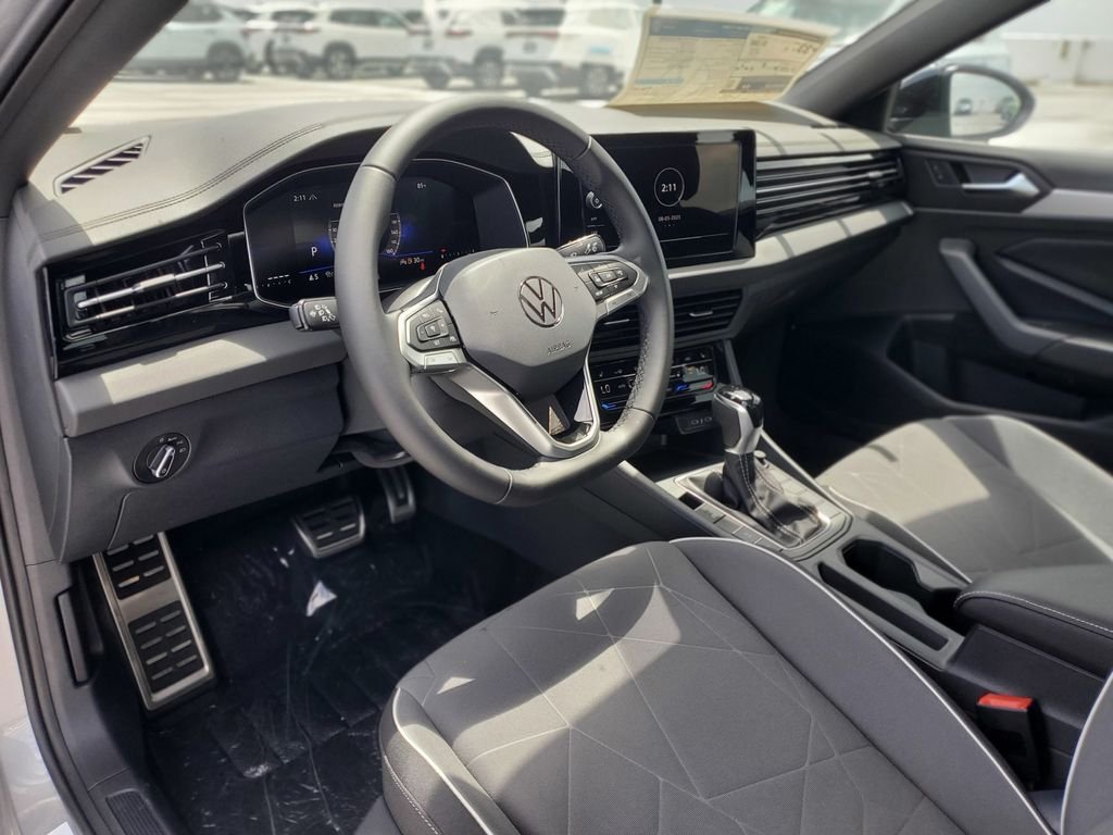 New 2026 Silver Volkswagen 1.5T Sport image 10