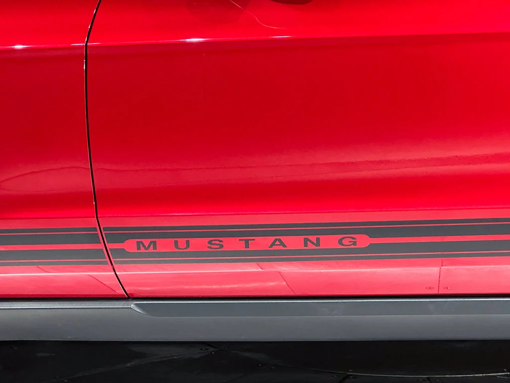 Used 2010 Red Ford V6 image 13