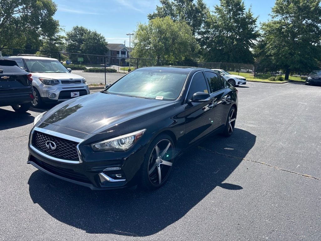 Used 2020 Black INFINITI 3.0t LUXE image 8