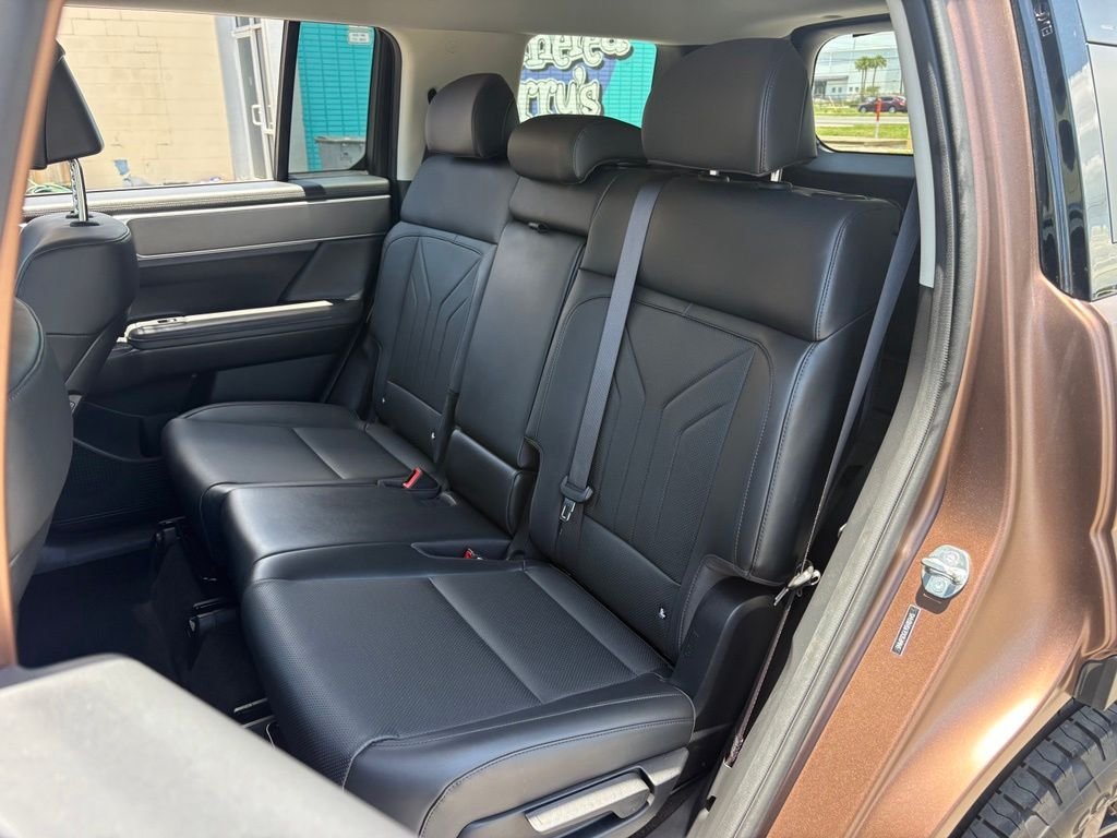 2025 Hyundai Santa Fe XRT - Photo 11