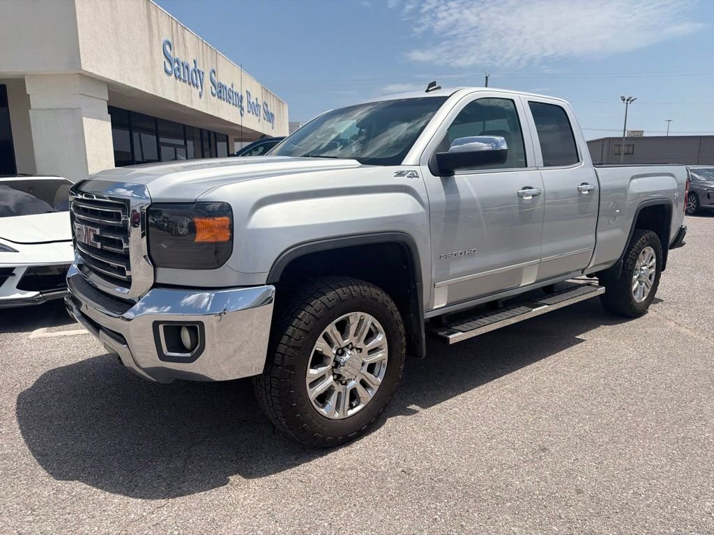 Used 2015 Silver GMC SLT image 4
