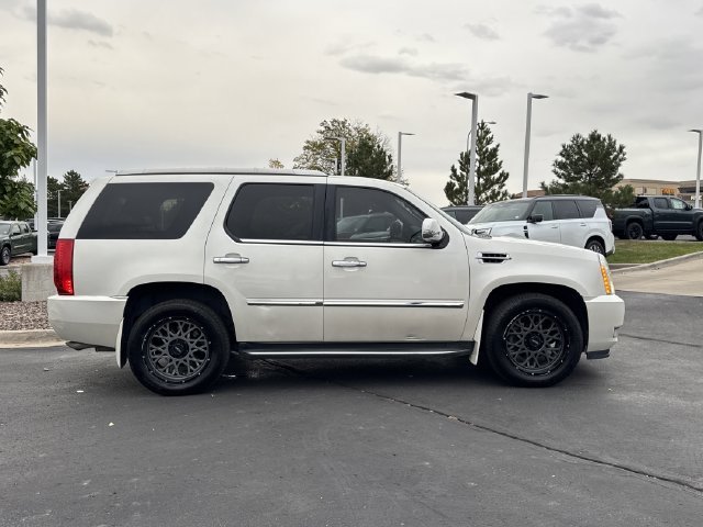 Used 2011 Cadillac Escalade Luxury with VIN 1GYS4BEF2BR133258 for sale in Lakewood, CO