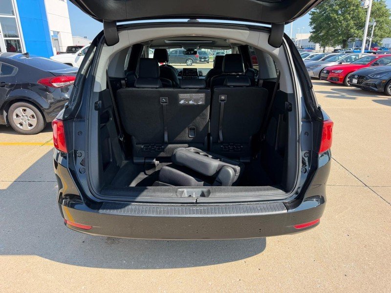 Certified Used 2024 Crystal Black Pearl Honda EX-L image 4