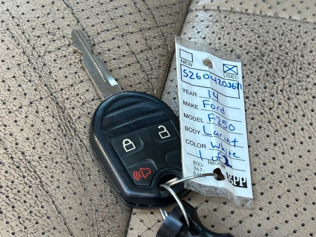 Used 2014 Oxford White Ford Lariat image 48