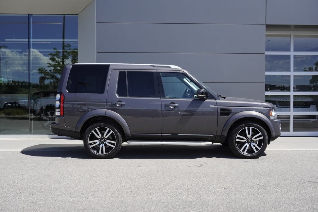 Used 2016 Gray Land Rover HSE image 7