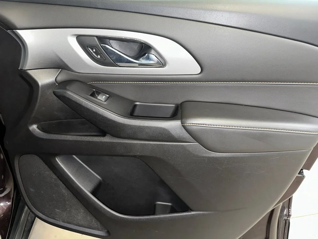2020 Chevrolet Traverse 1LT - Photo 34