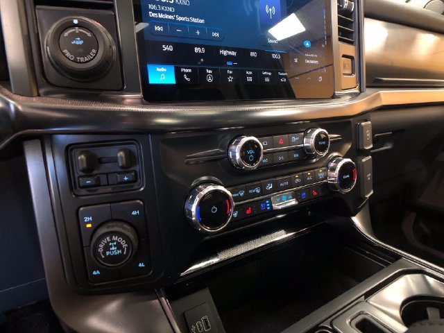 New 2026 Star White Metallic Tri-Coat Ford Lariat® image 17