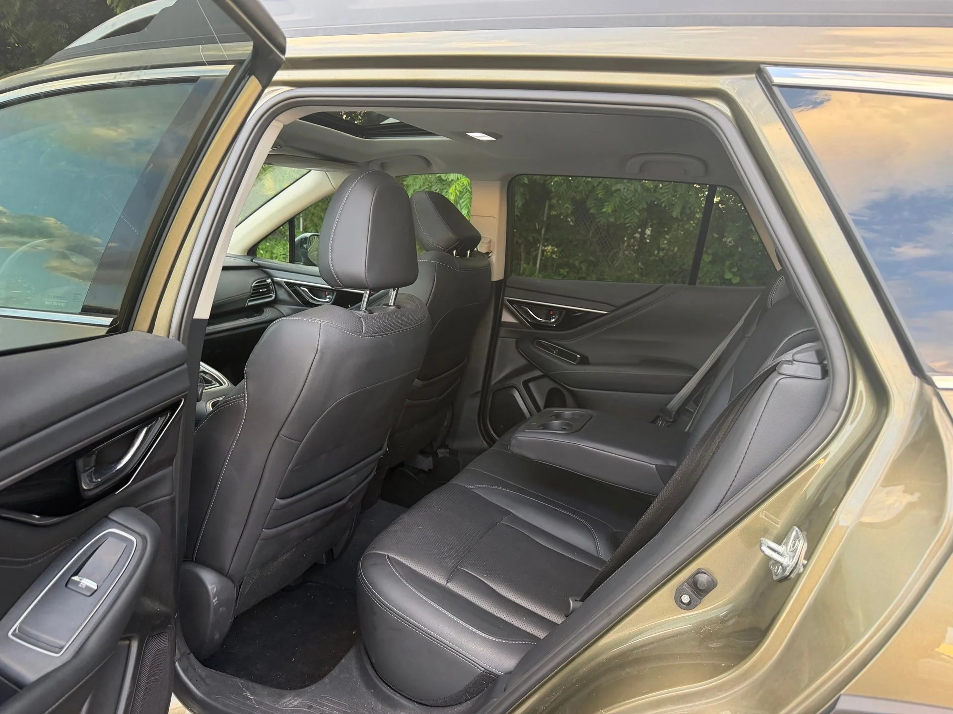 Used 2023 Brown Subaru Touring XT image 11