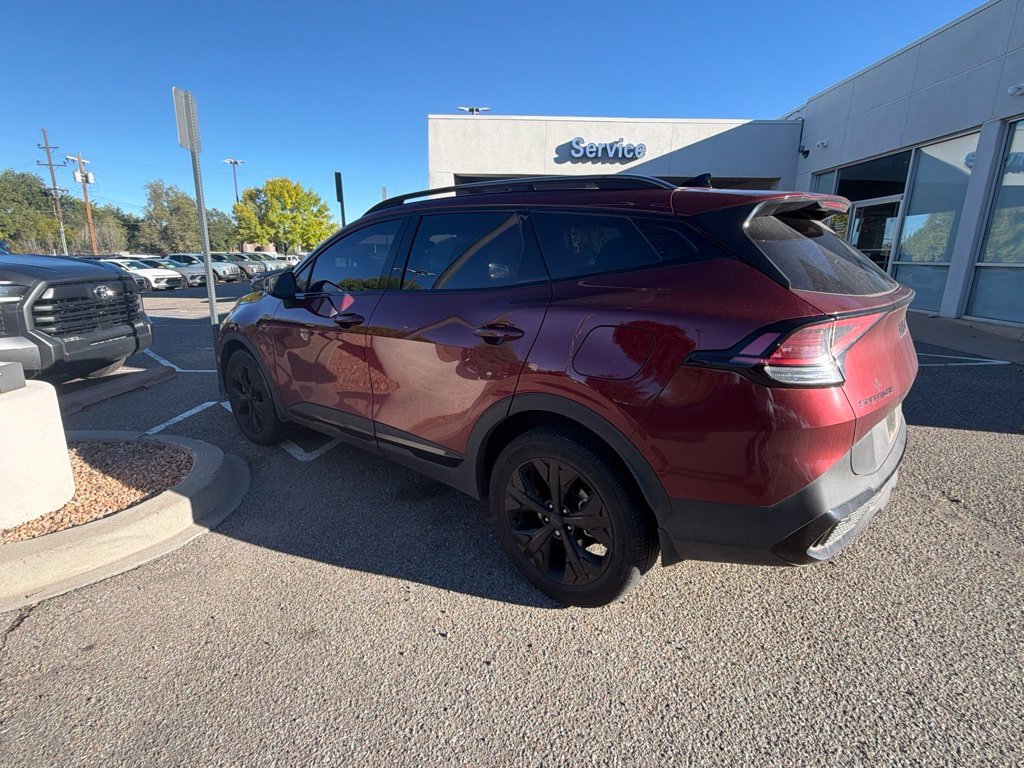 Used 2025 Red Kia X-Line image 9