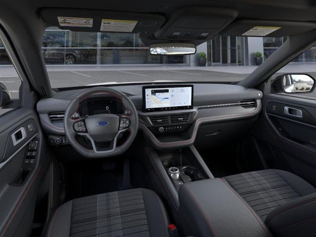 New 2026 Star White Metallic Tri-Coat Ford ST-Line image 32