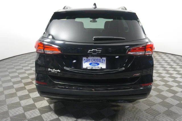 Used 2023 Mosaic Black Metallic Chevrolet RS image 4