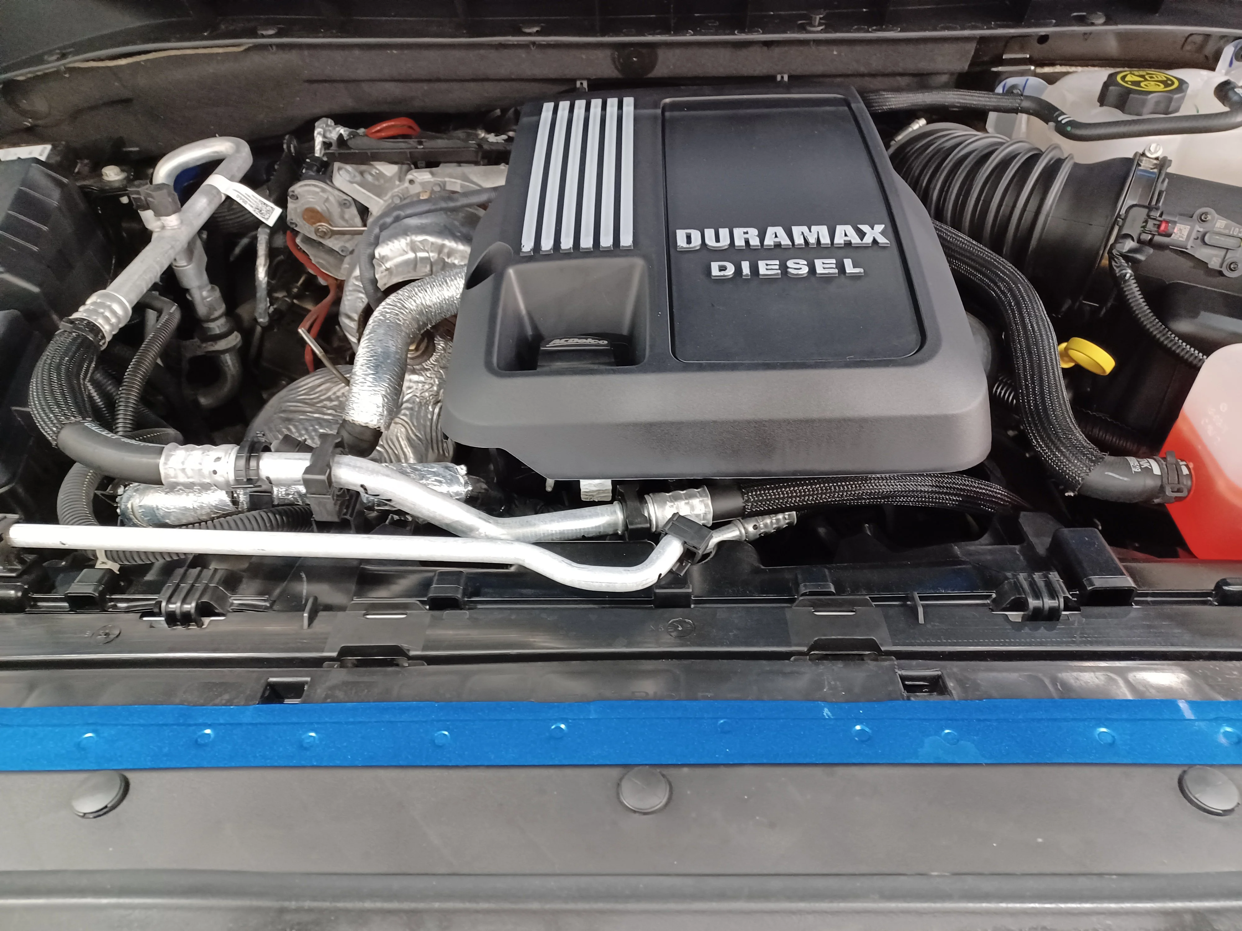 Certified Used 2024 Glacier Blue Metallic Chevrolet ZR2 4x4*Adaptive Cruise | Remote Start | Nav | Head Up Display | Cooled Leather | Htd Steering Wheel image 6