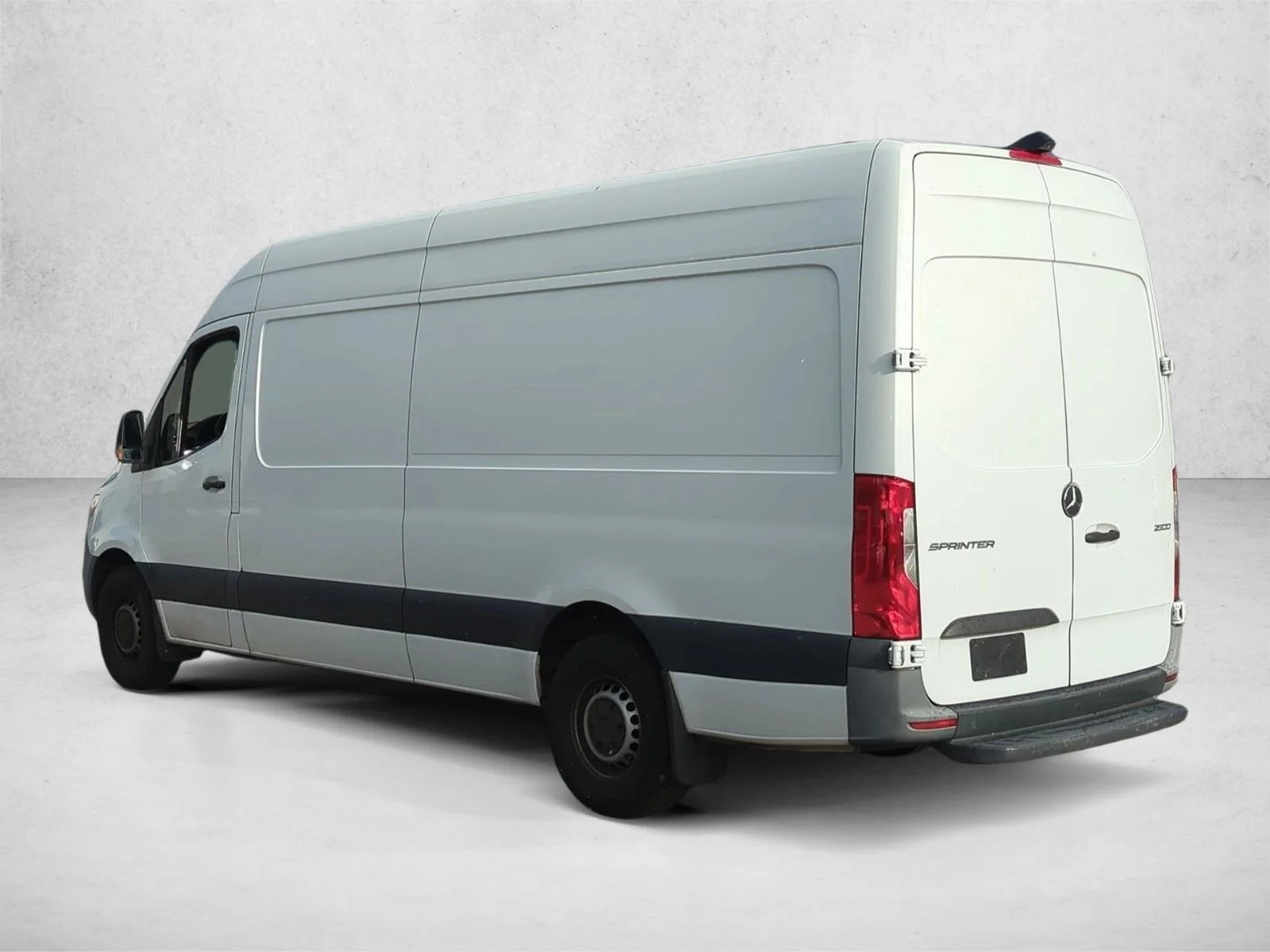 Used 2023 Arctic White Mercedes-Benz  image 7