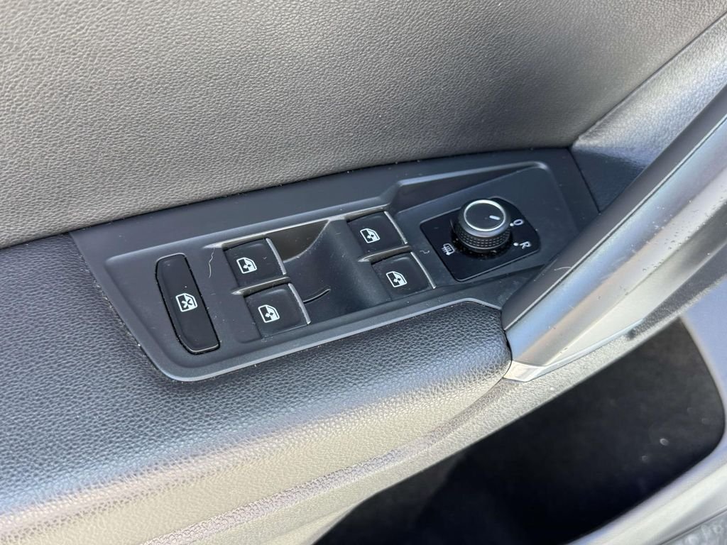 2018 Volkswagen Tiguan SE - Photo 27