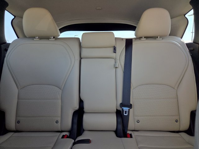 Used 2021 Black INFINITI Sensory image 12