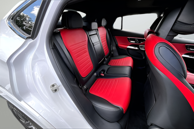 Used 2026  Mercedes-Benz GLC 300 Coupe image 19