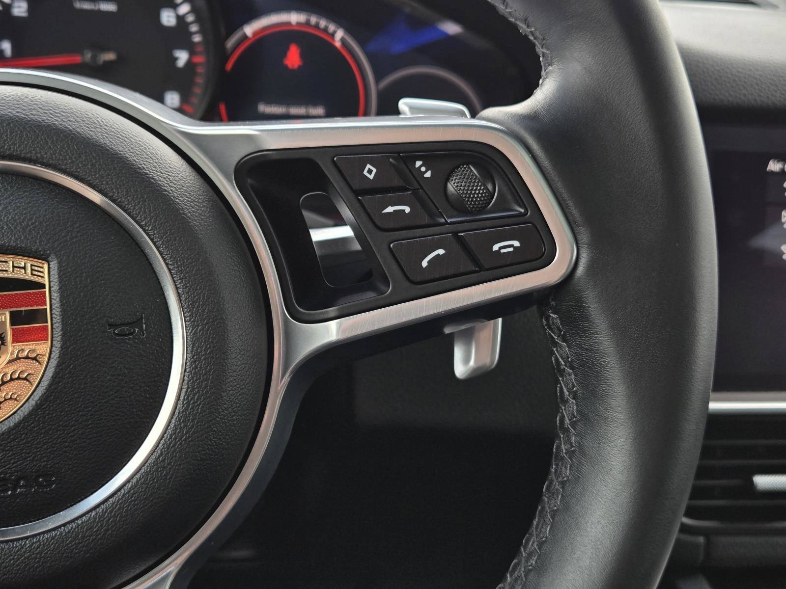 Used 2020 White Porsche Base image 13