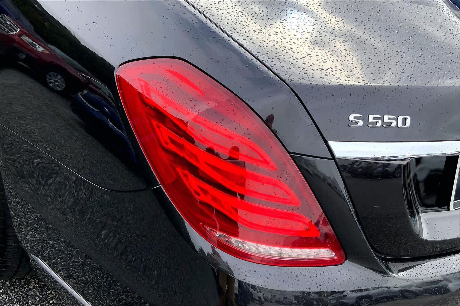 Used 2014 designo Mocha Black Mercedes-Benz S 550 image 27