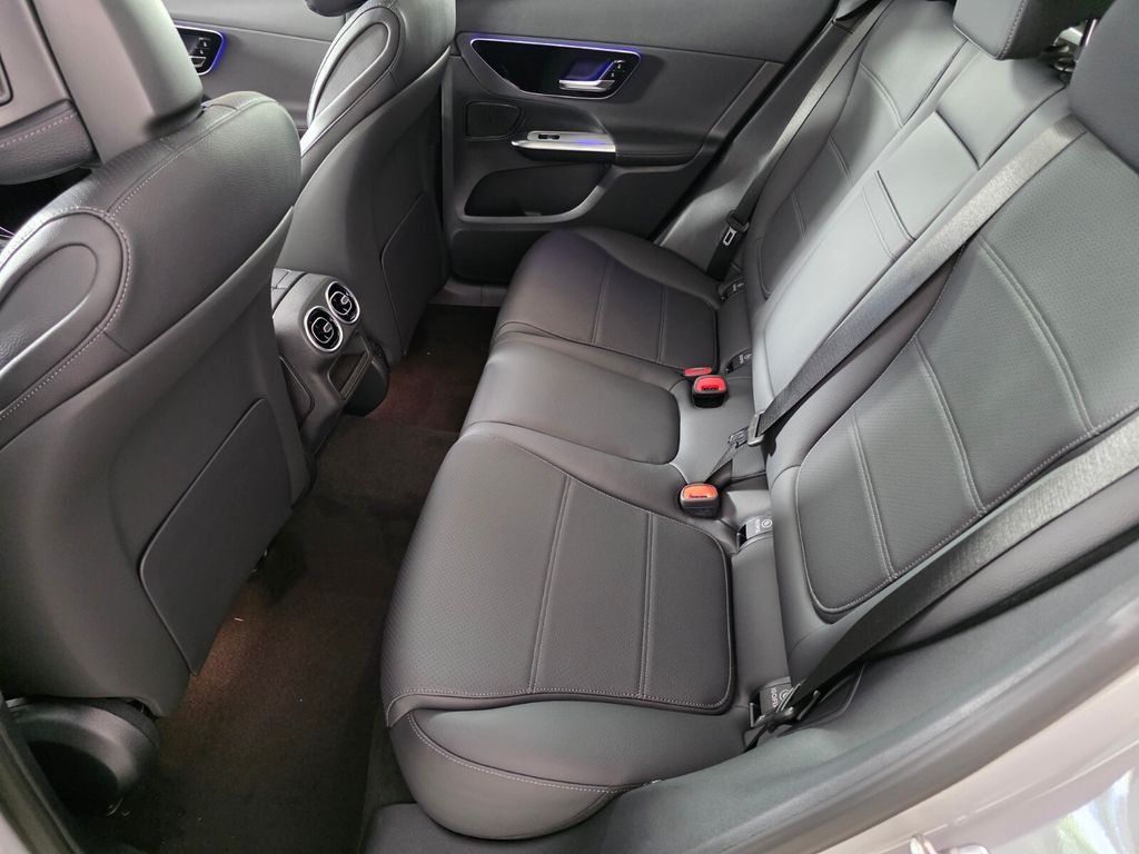 New 2026 MANUFAKTUR Alpine Grey Mercedes-Benz GLC 300 image 11
