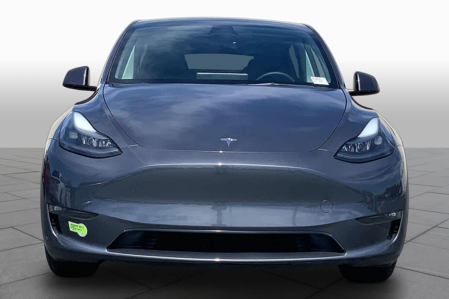 Pre-Owned 2023 Tesla Model Y Long Range