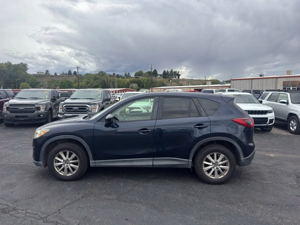 Used 2015 Crystal Blue Mazda Touring image 8