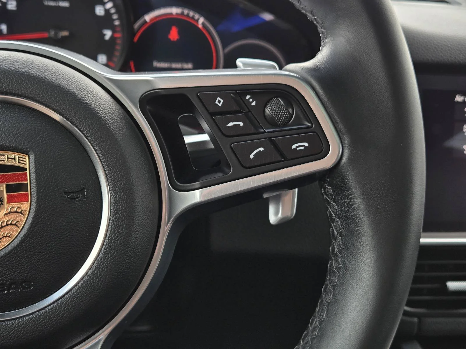 Used 2020 White Porsche Base image 13