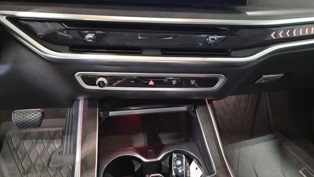 2023 BMW X7 40i - Photo 18