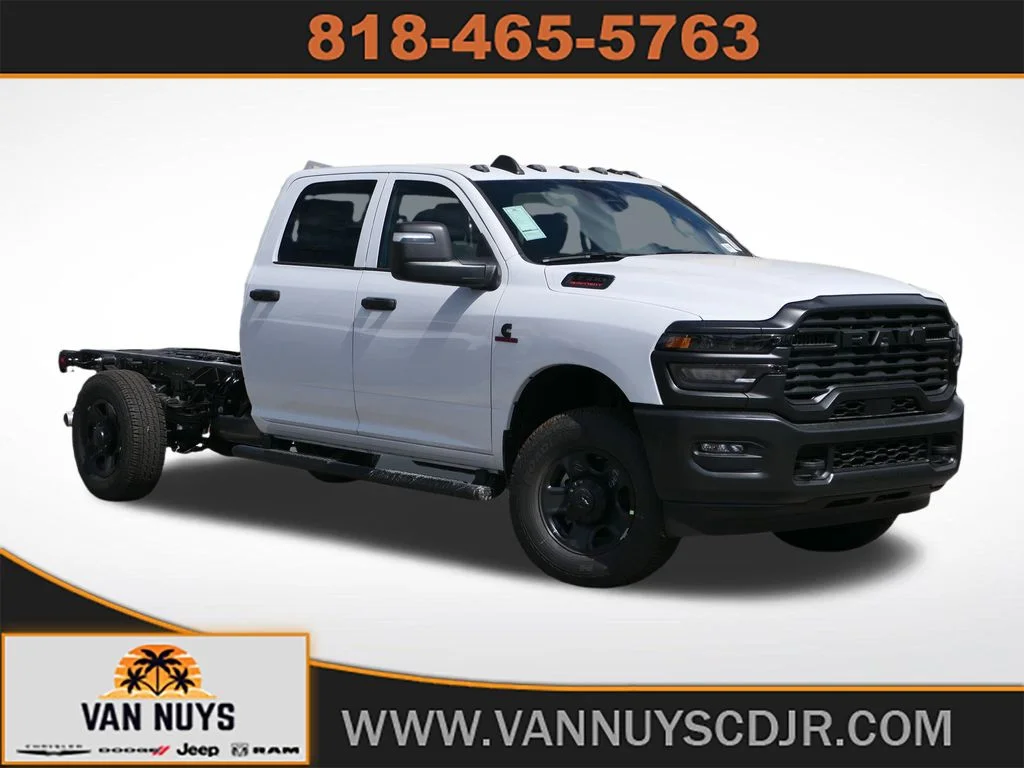 2026 RAM 3500 Tradesman Crew Cab's photo