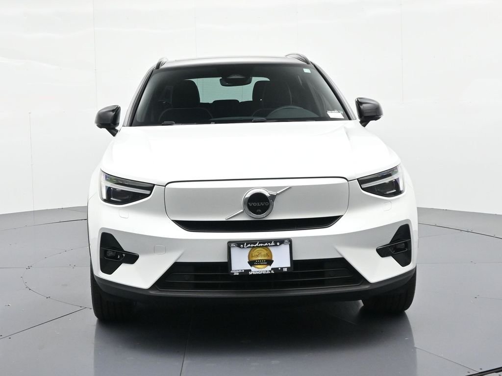 Used 2023 Volvo XC40 Ultimate with VIN YV4ED3UM3P2000465 for sale in Springfield, IL