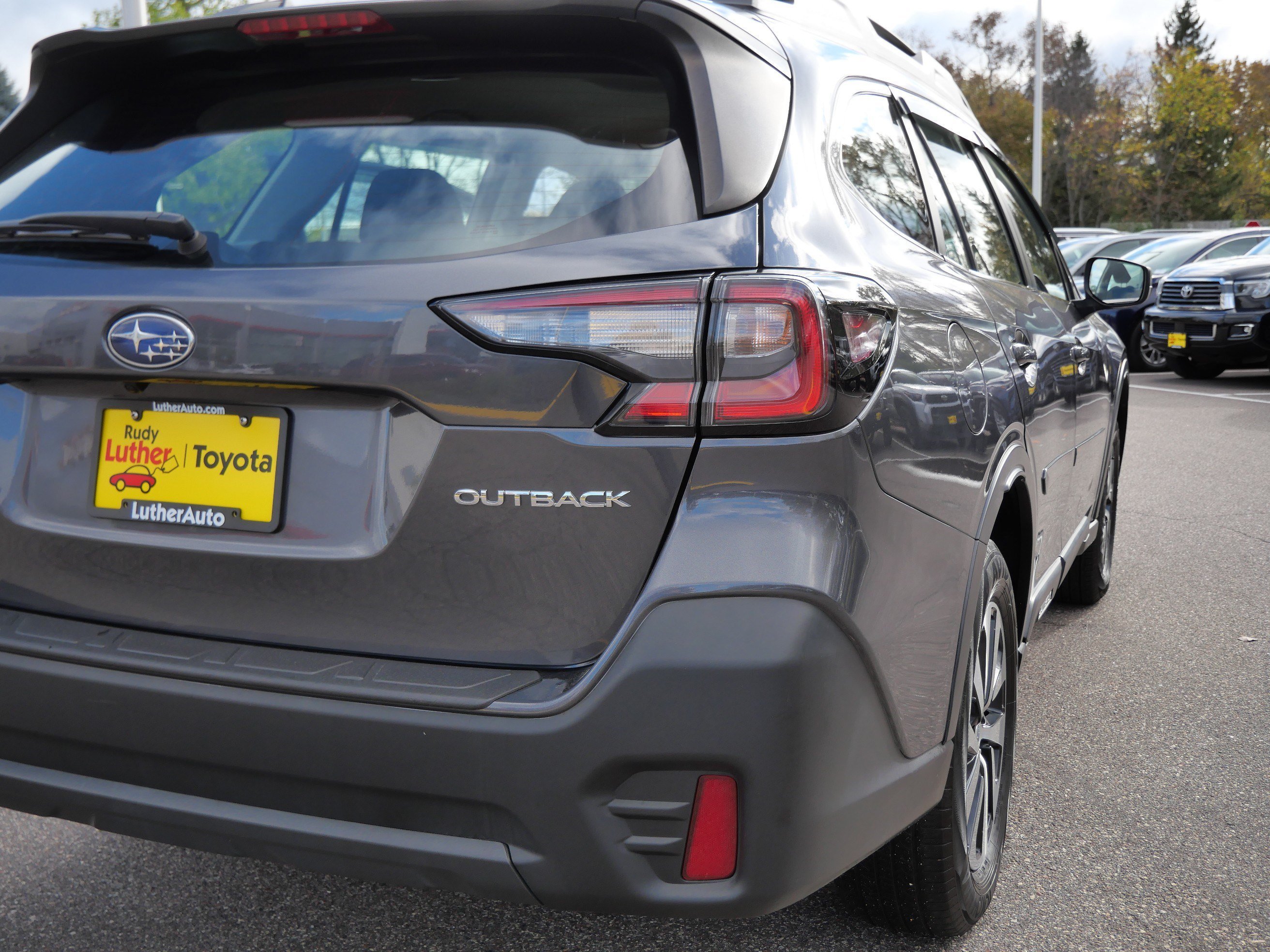Used 2022 Magnetite Gray Metallic Subaru  image 17