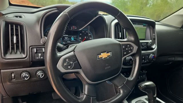 Used 2018 Blue Chevrolet ZR2 image 9