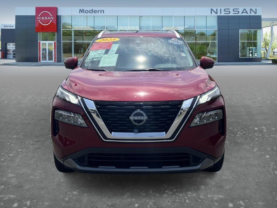 Used 2023 Scarlet Ember Tintcoat Nissan SL image 2